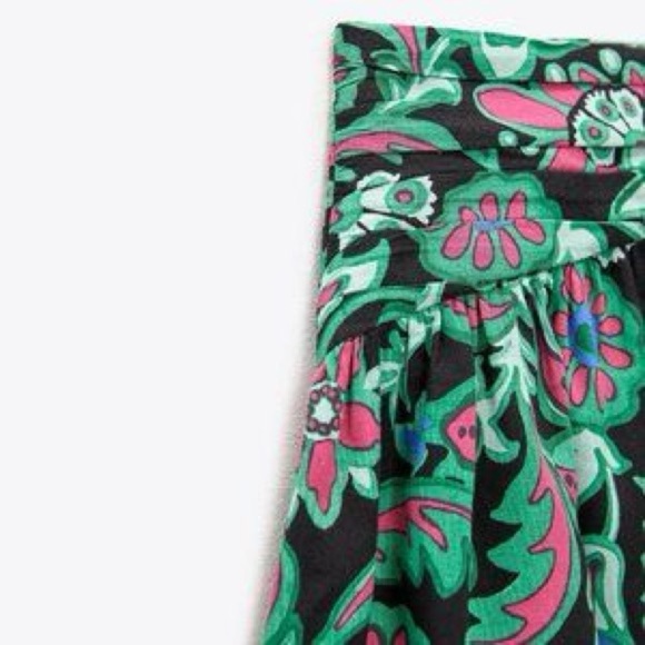 🦋 Bloggers Favorite 🦋 NWT Zara Floral Print Linen Blend Mini Skirt - Picture 11 of 12